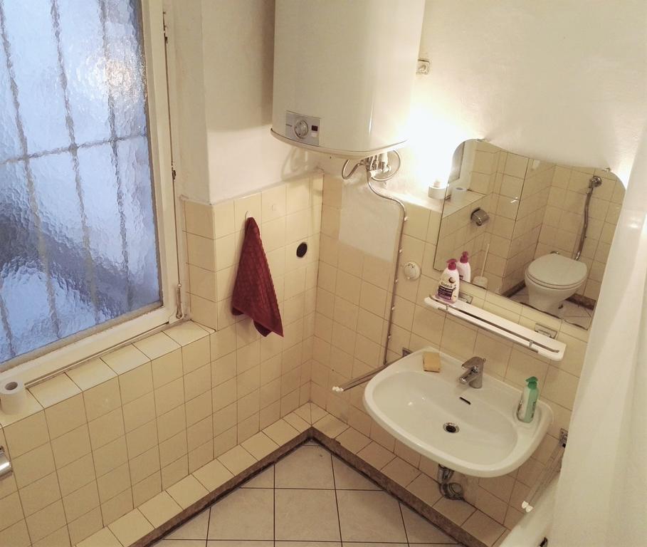Privatzimmer Furth Zentrum المظهر الخارجي الصورة