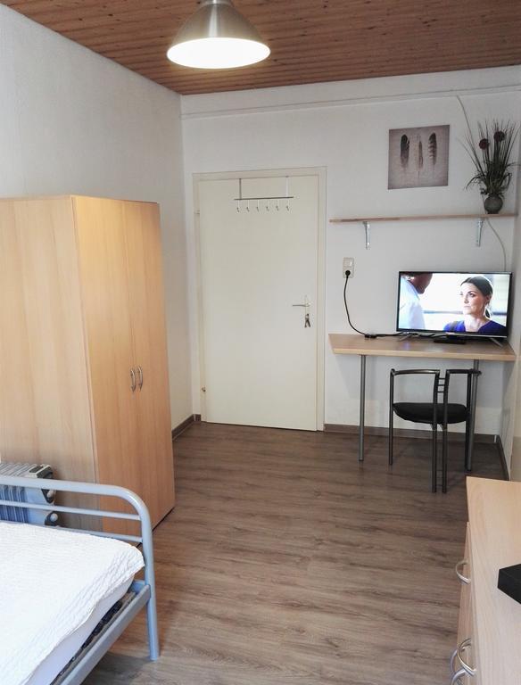 Privatzimmer Furth Zentrum المظهر الخارجي الصورة